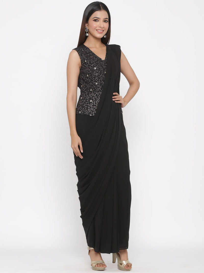 Trendy Black Saree Look For Farewell Party